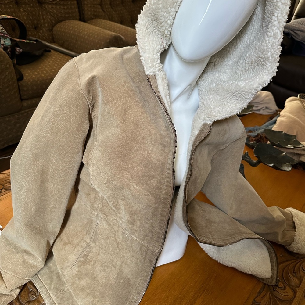 Women's St. John bay coat